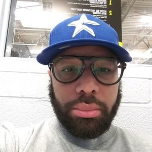 Meet your Posher, Sam